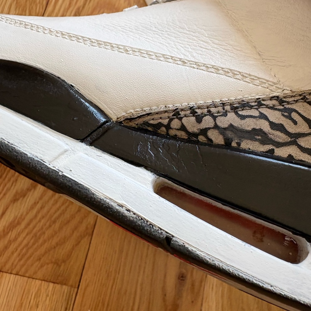 Size 10 - Air Jordan 3 Retro Infrared 23 2014 - Amateur Restoration Customized - Picture 8 of 16